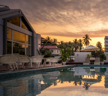 Hotels & Leisure