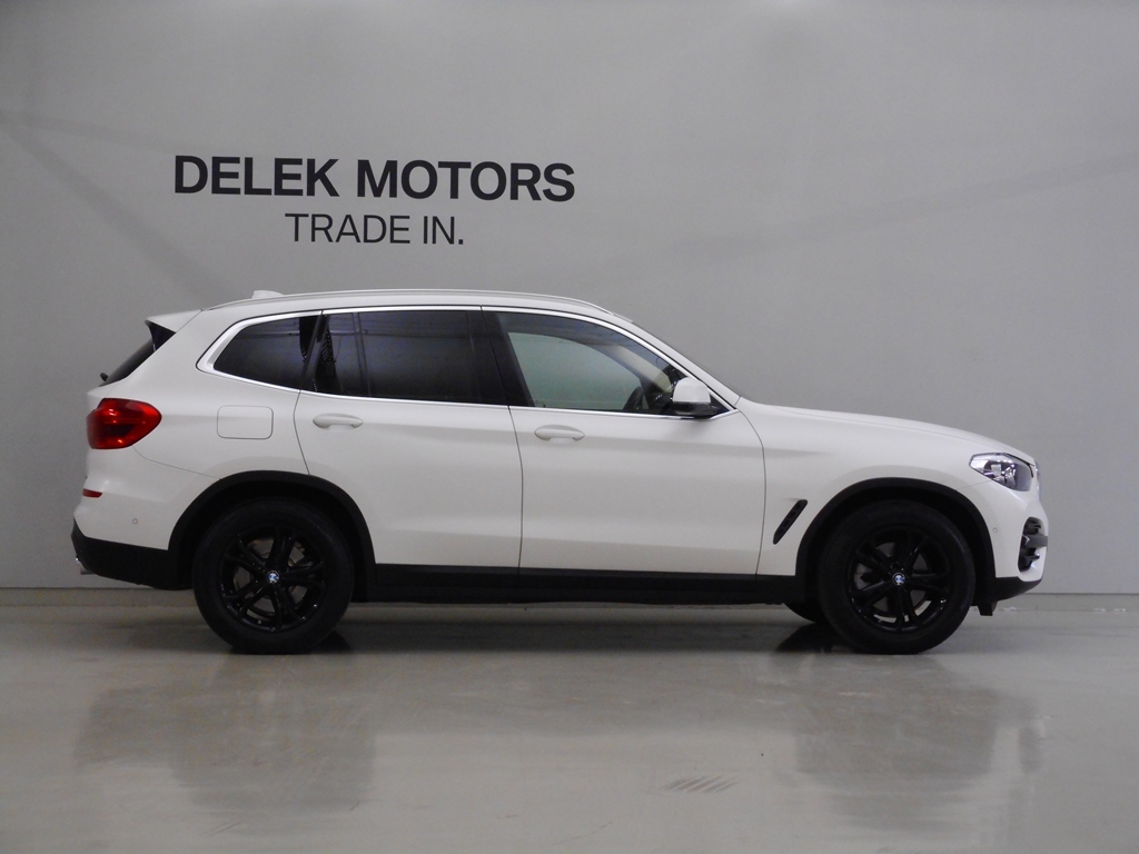 BMW X3 20i