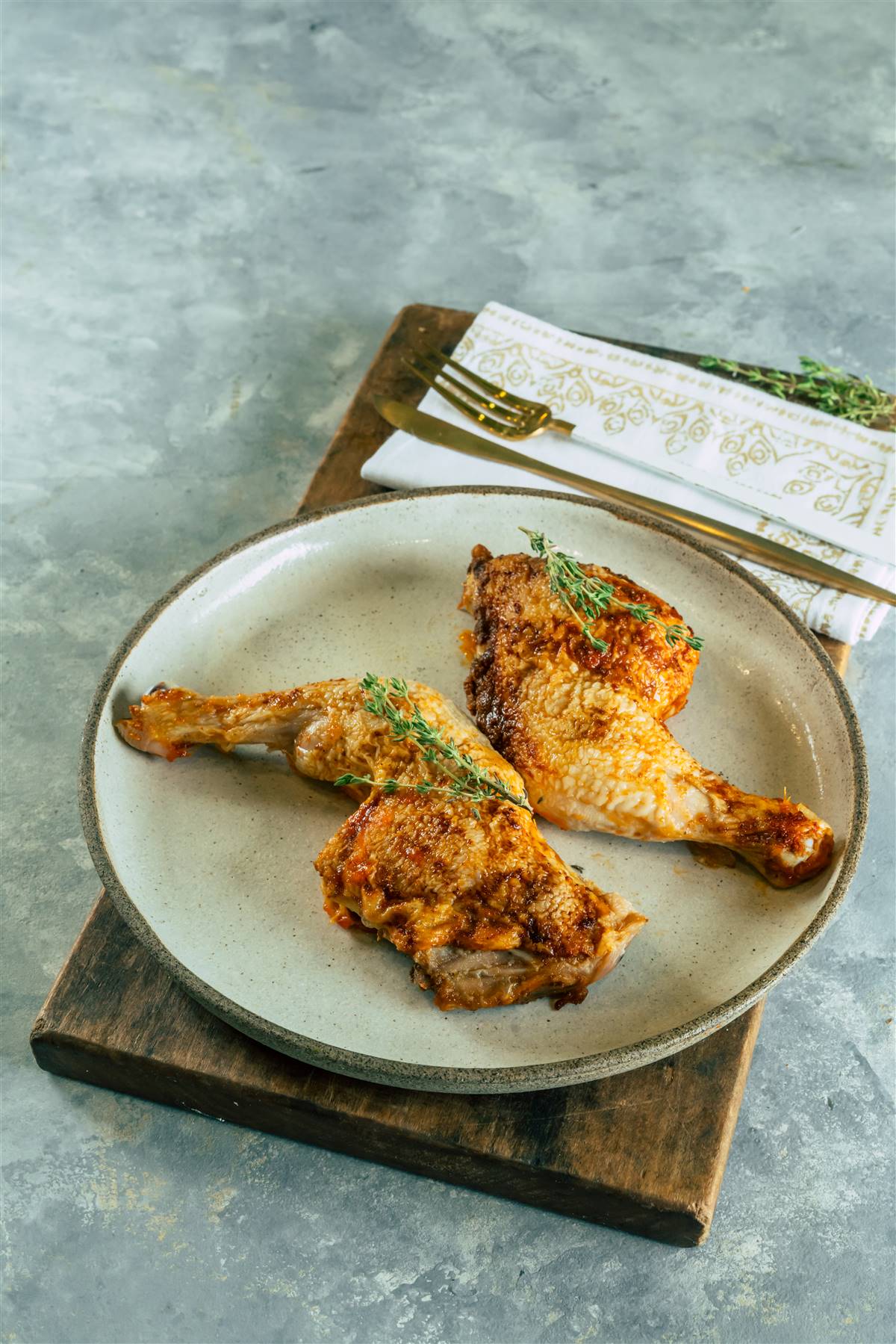 רבע עוף בתיבול גריל