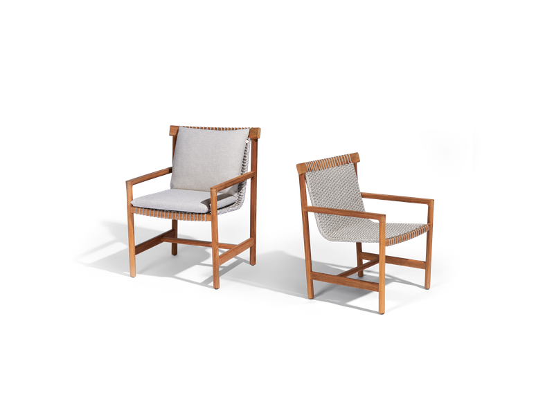 AMANU Armchair