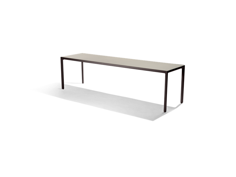 ILLUM Dining Table