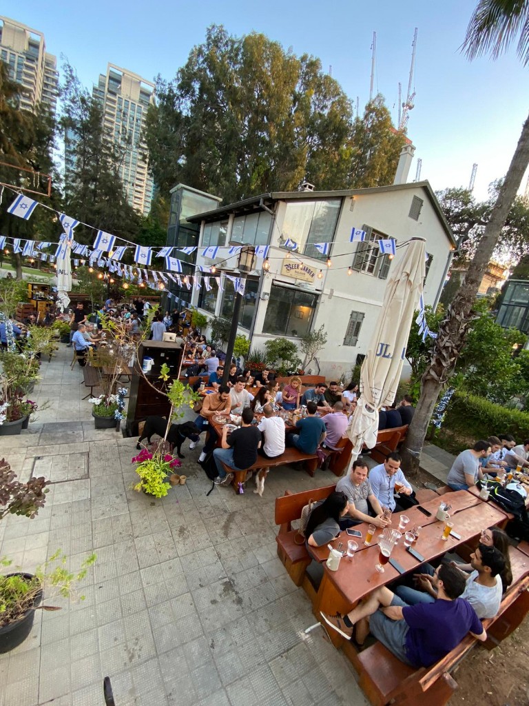 Beer Garden שרונה