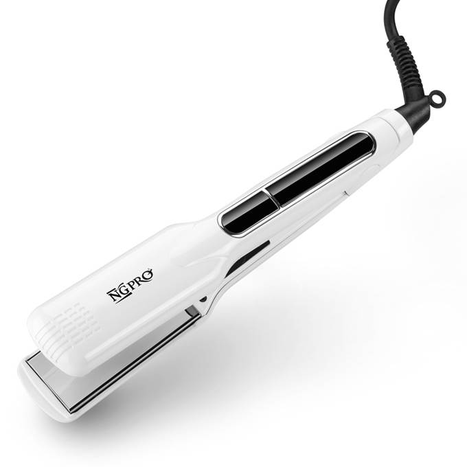 Wide hair straightener by Gideon