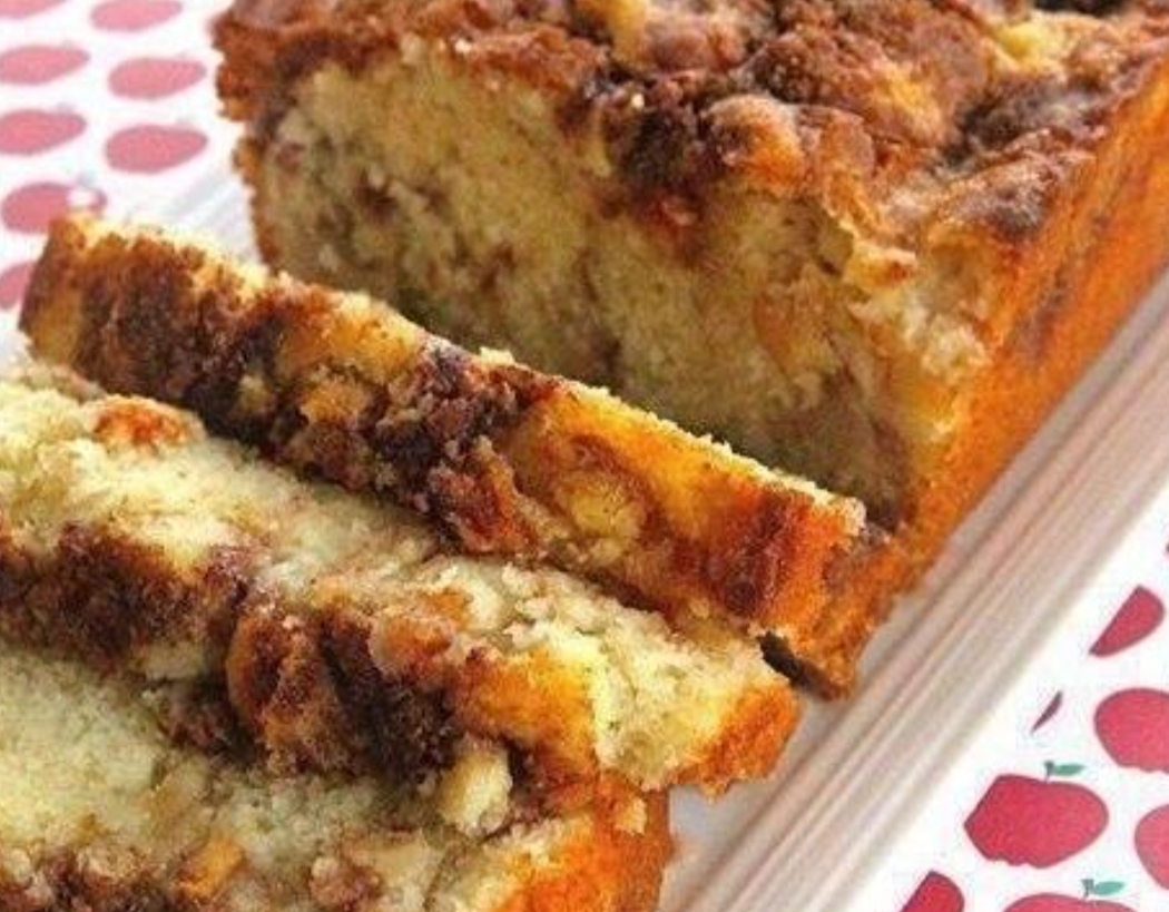 Apple loaf Cake