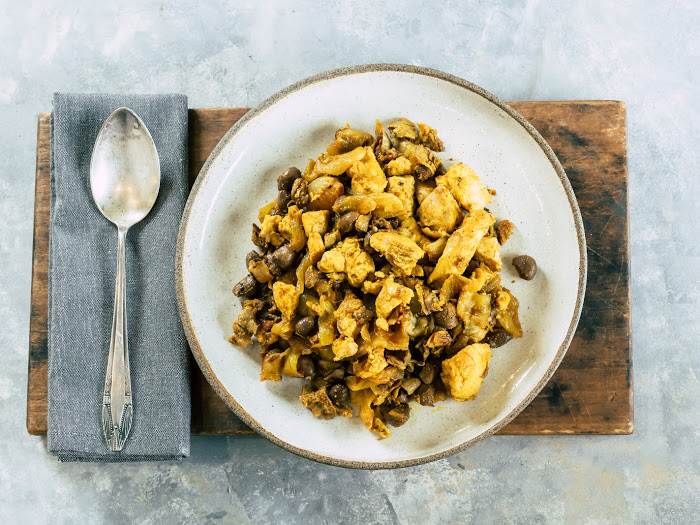 עסקית מעורב ירושלמי + לחם הבית + סלט