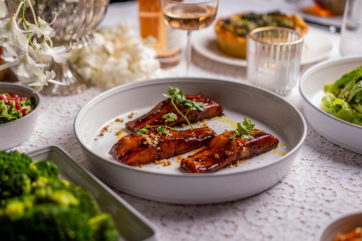 Honey garlic salmon fillet