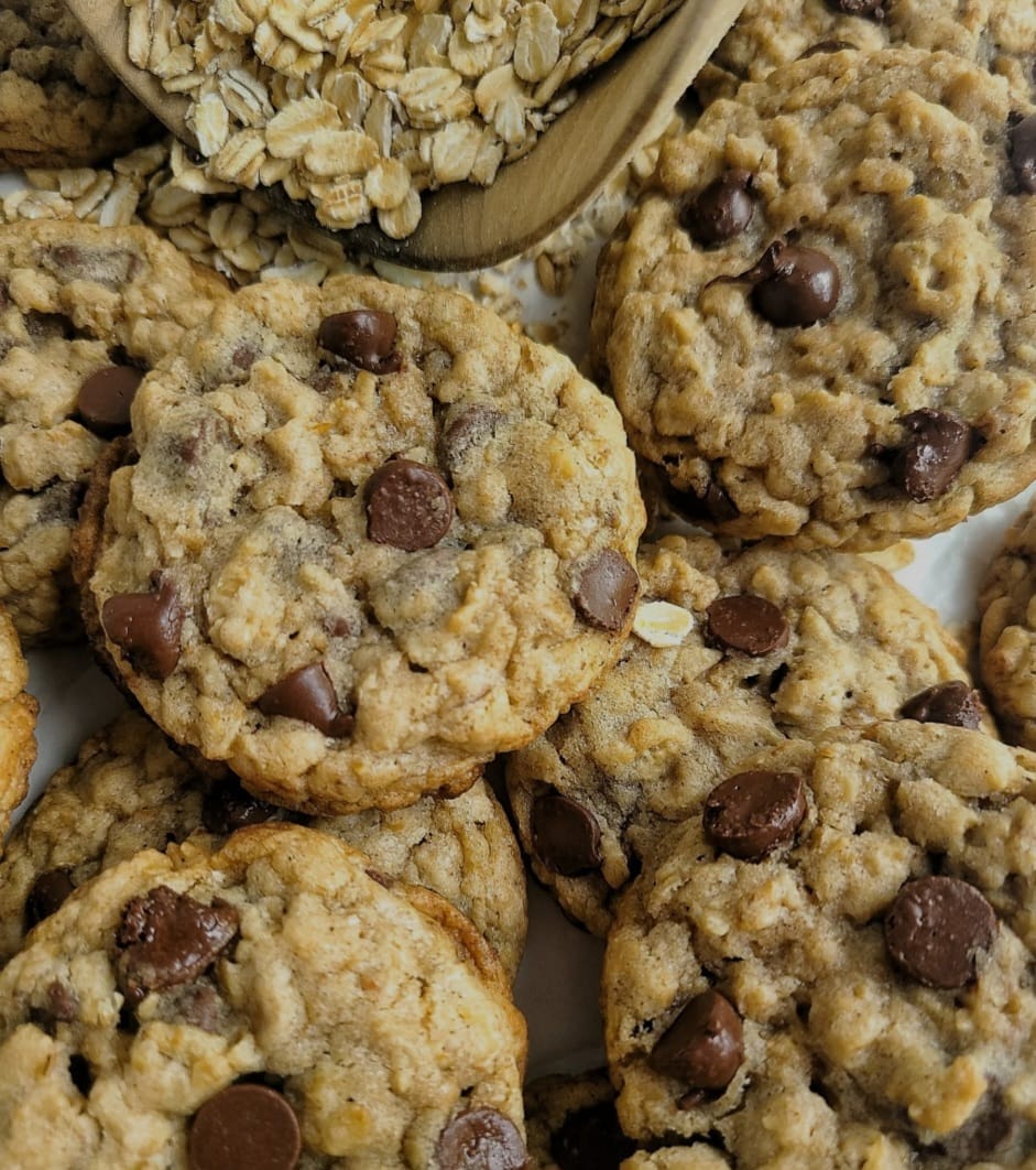 Oatmeal chocolate chip cookies