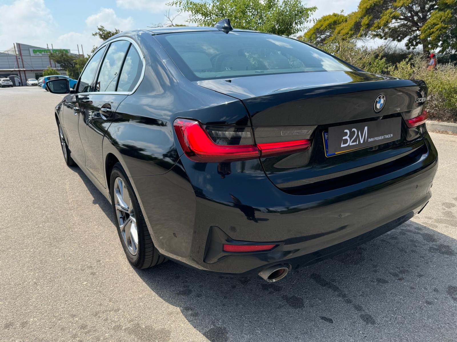 BMW 330E SPORT