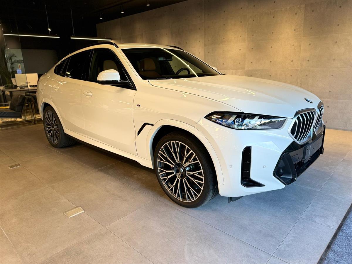 X6 XDRIVE30D M-EXPRESSIVE