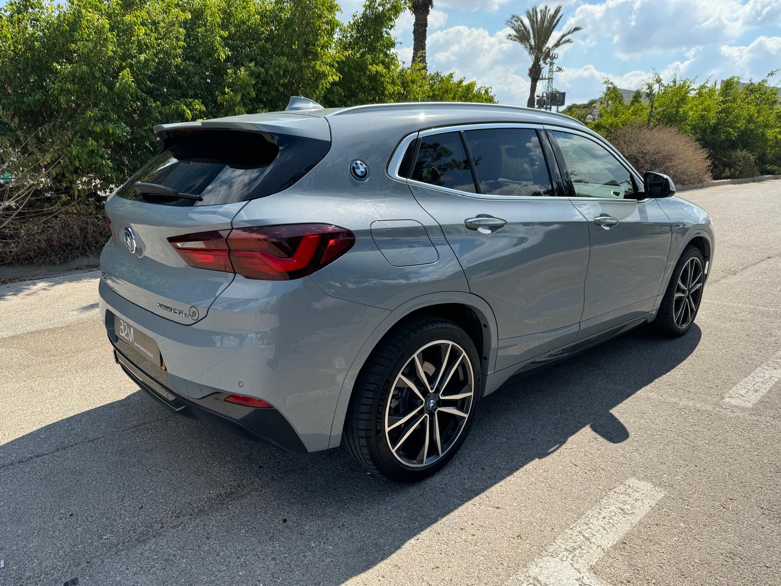 X2 XDRIVE 25E