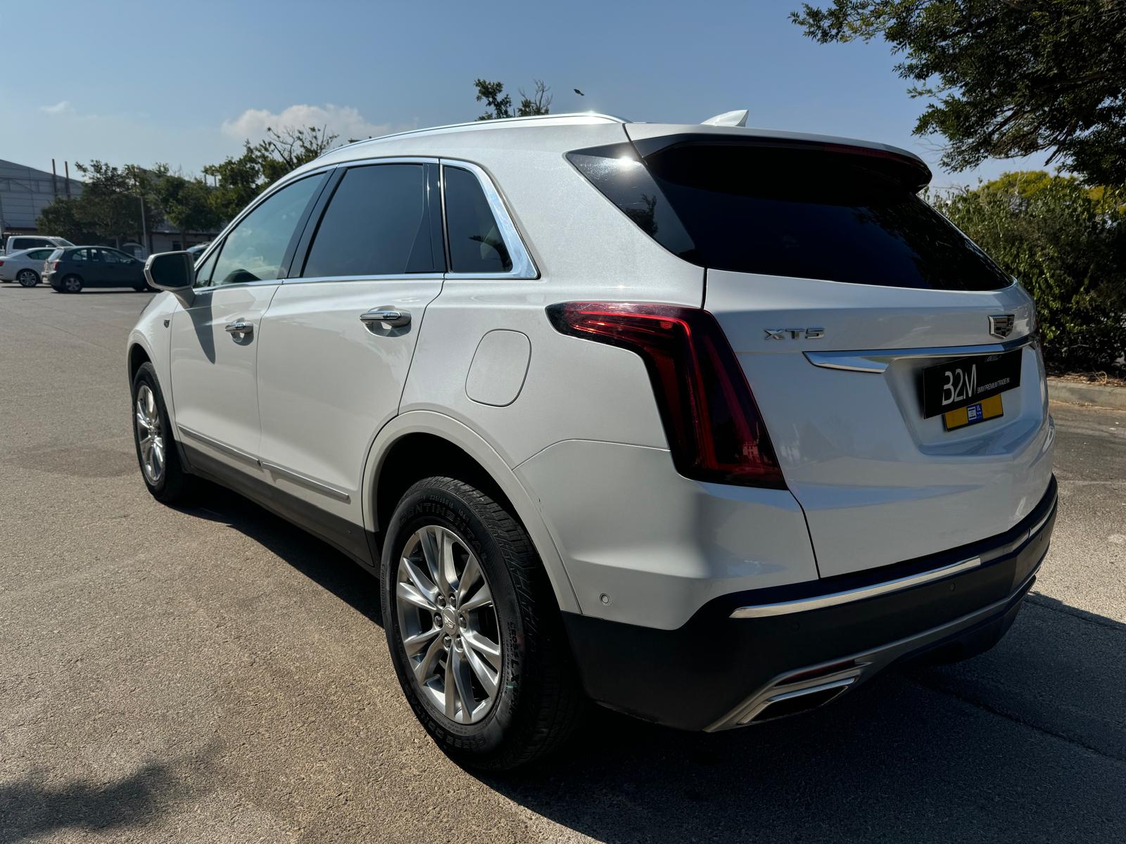 XT5 PREMIUM LUXU