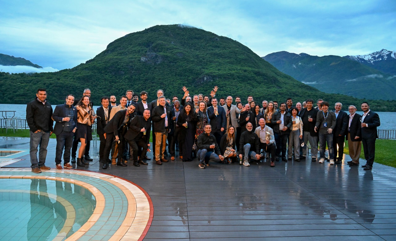 Lago Maggiore, Italy - 100 People