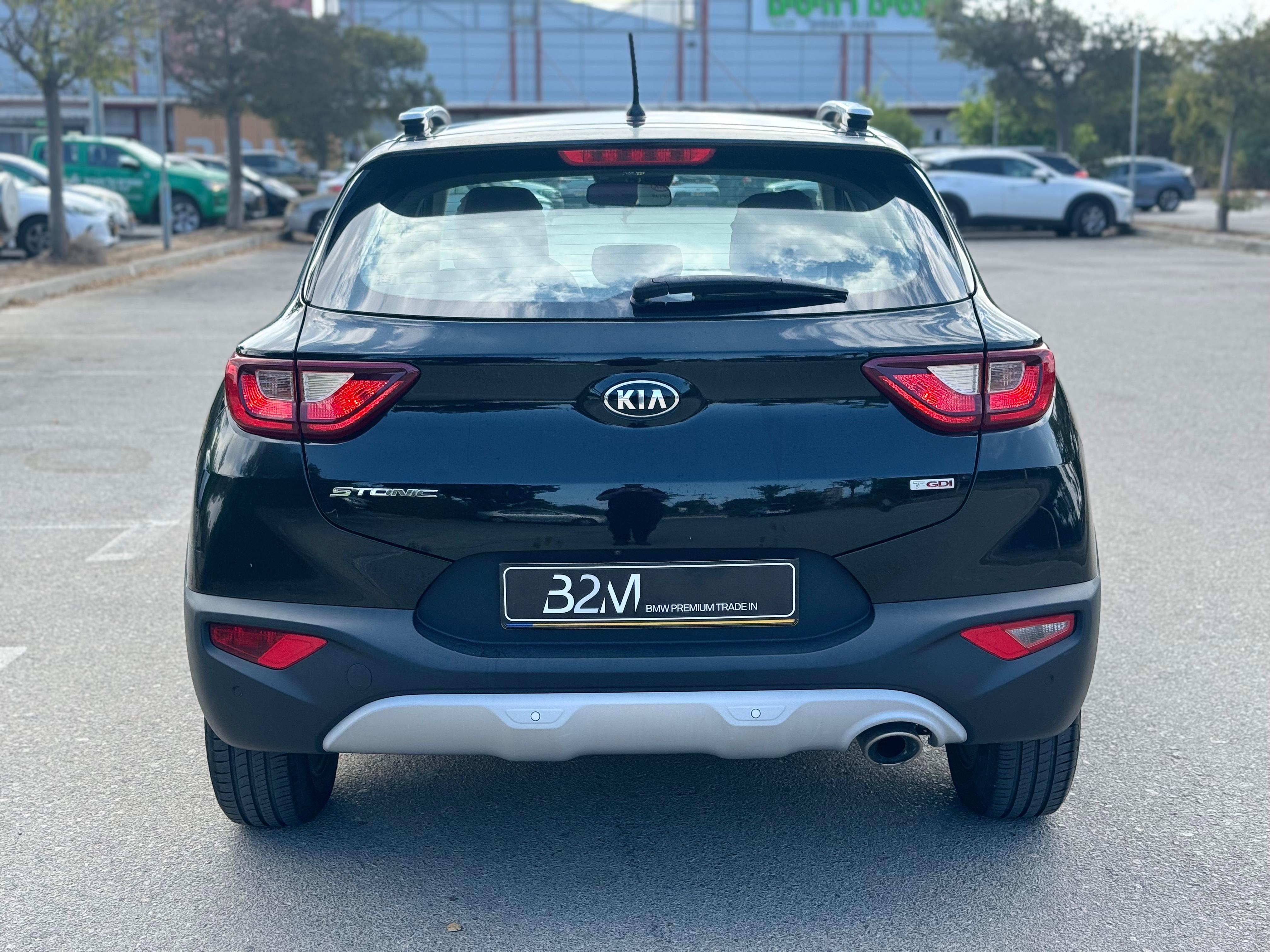 KIA STONIC