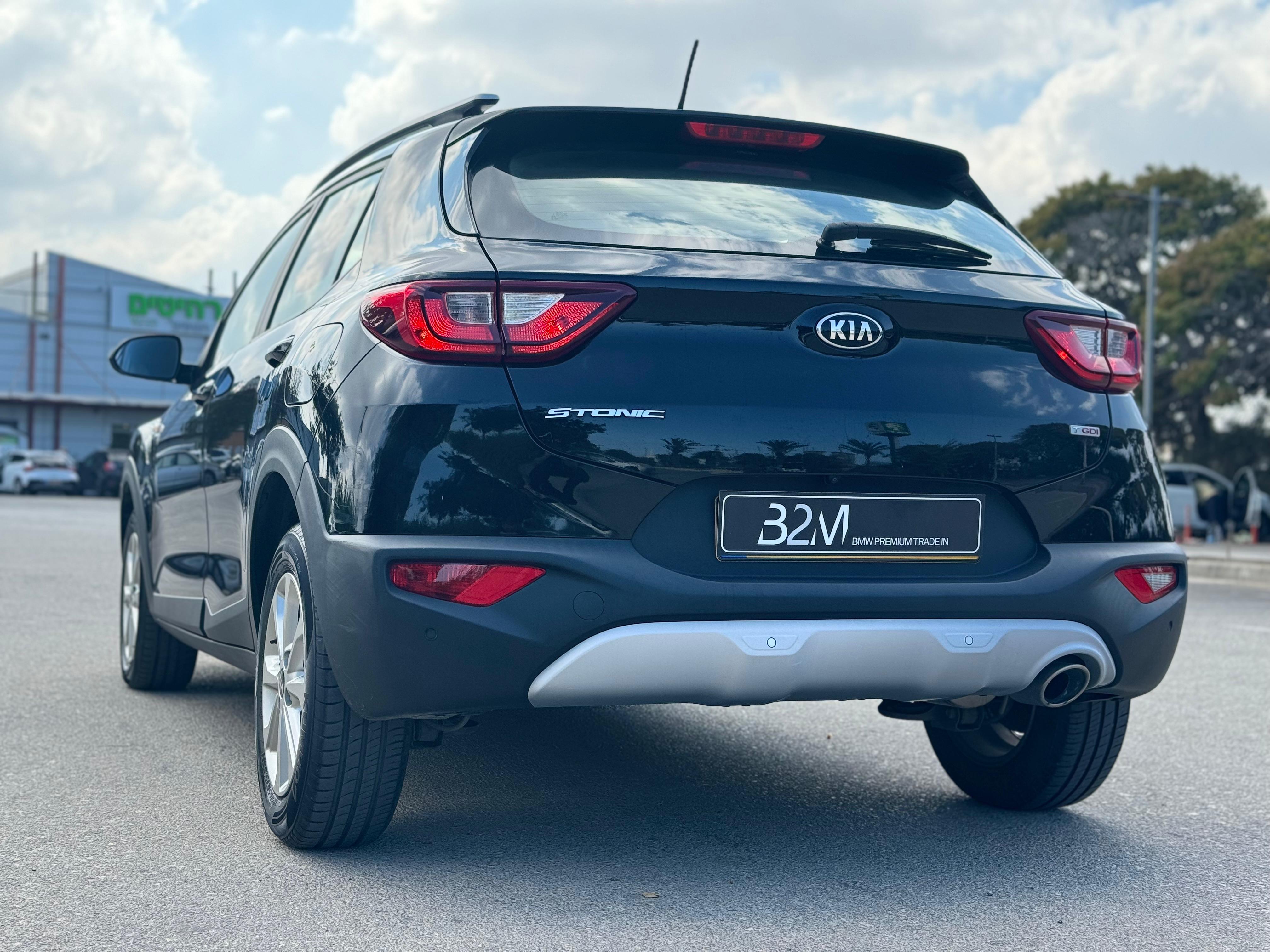 KIA STONIC