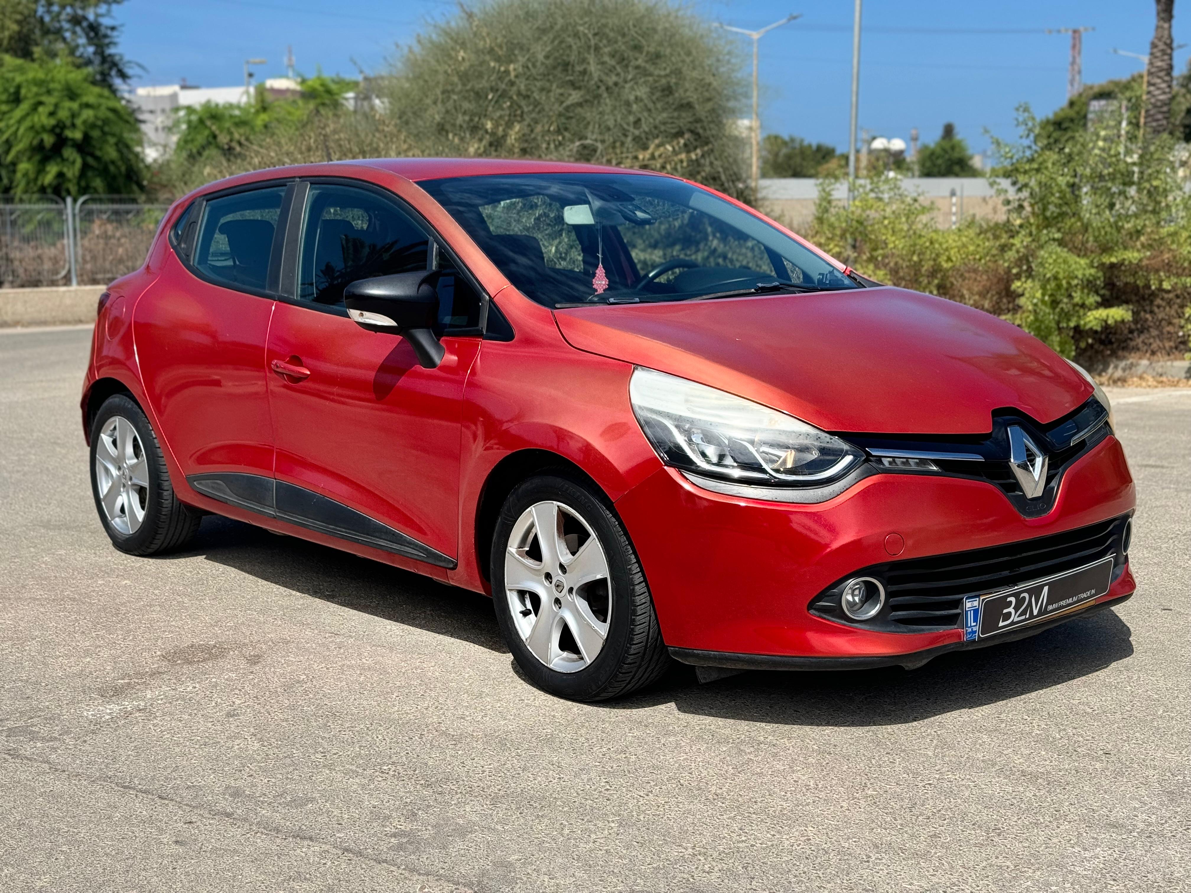 RENAULT CLIO