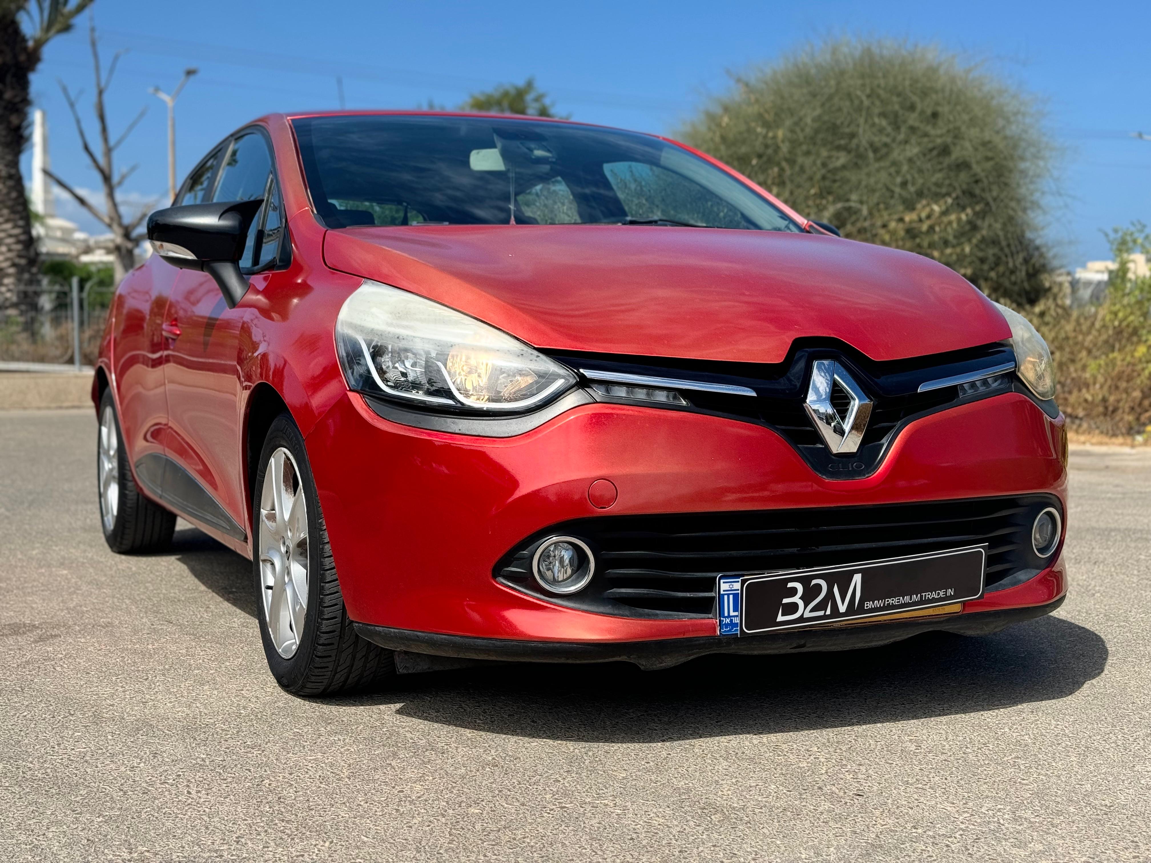 RENAULT CLIO