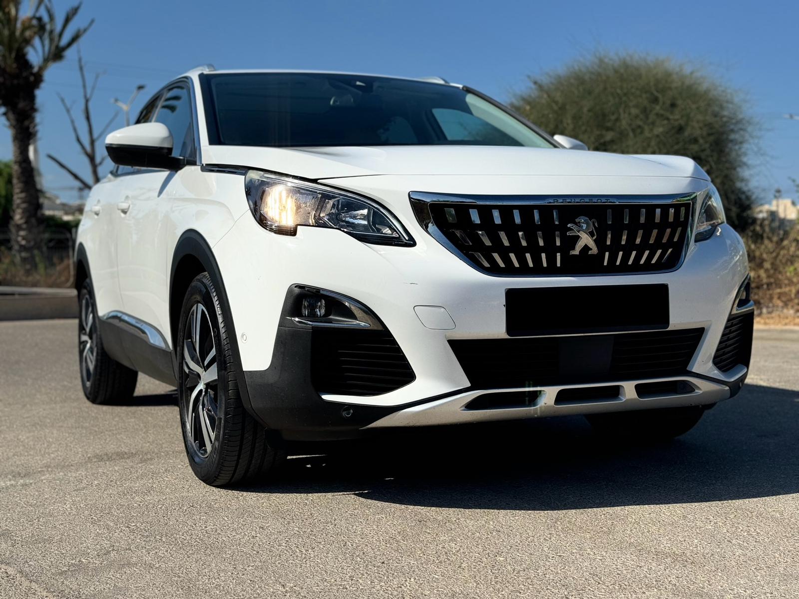 PEUGEOT 3008 PREMIUM