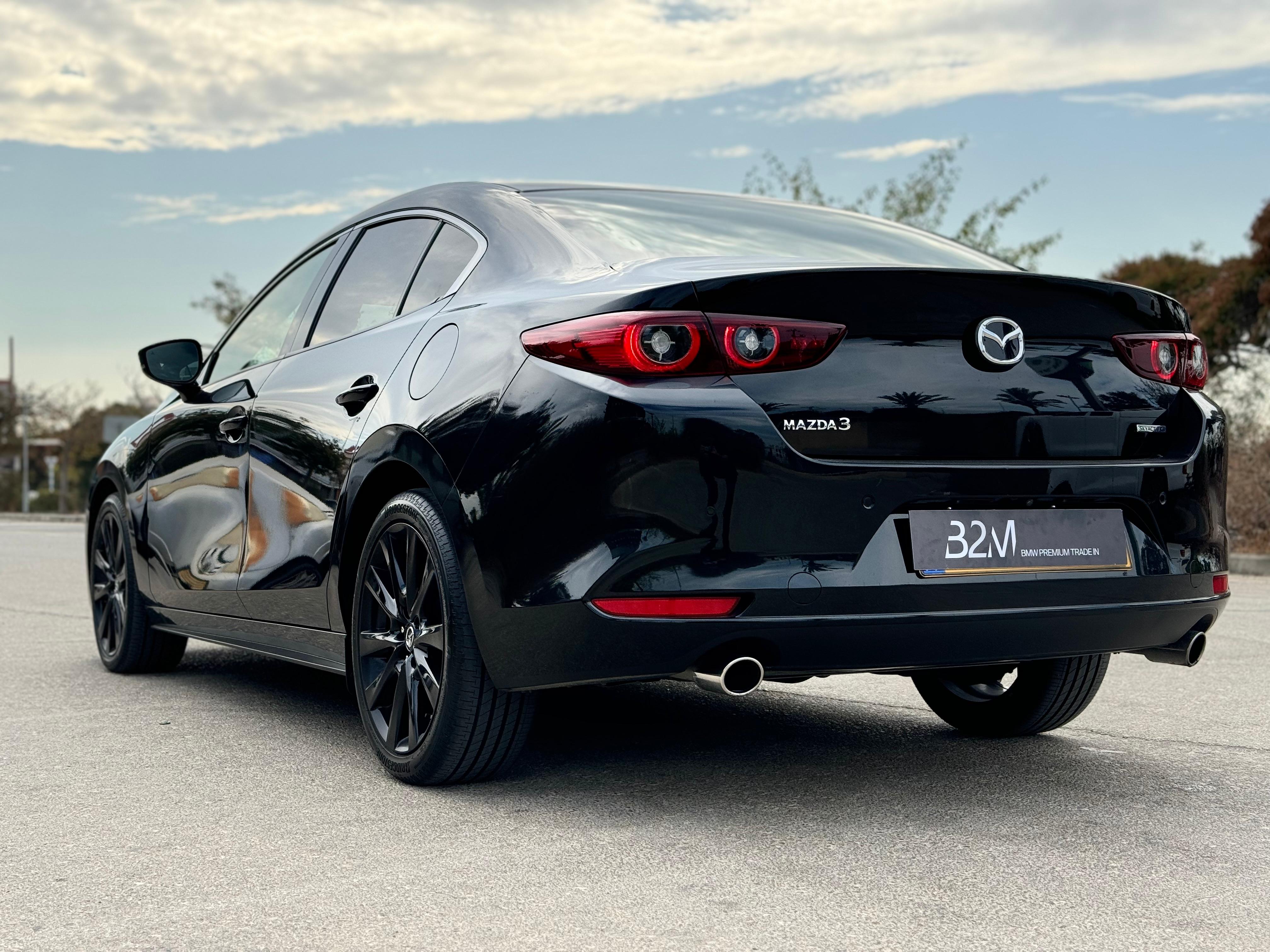 MAZDA 3 SPIRIT BLACK