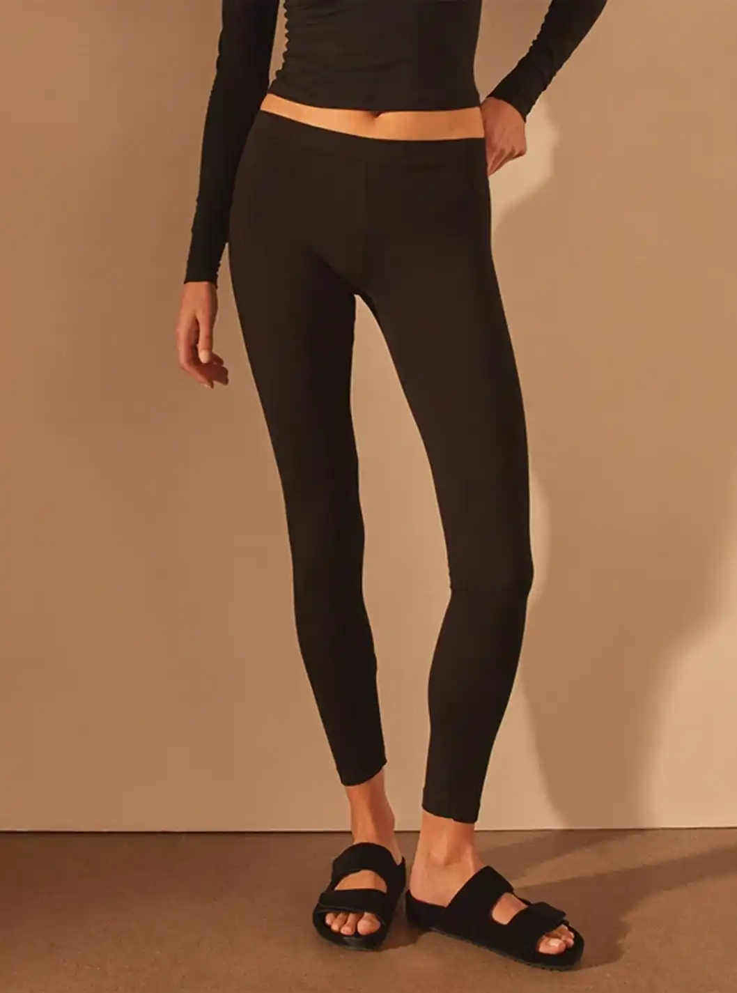 BASIC LEGGING