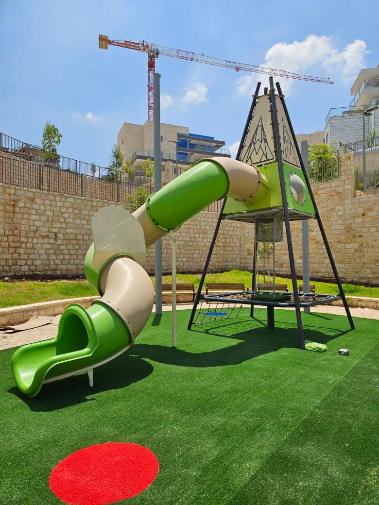 חרמון A