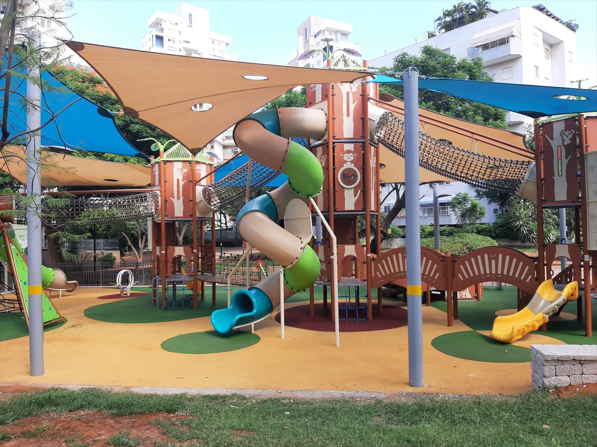 ערמונים  B