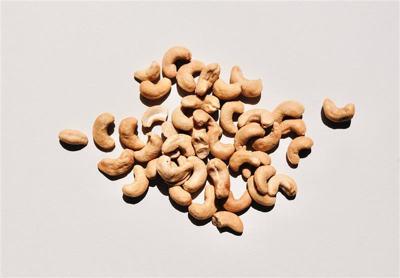 Cashews