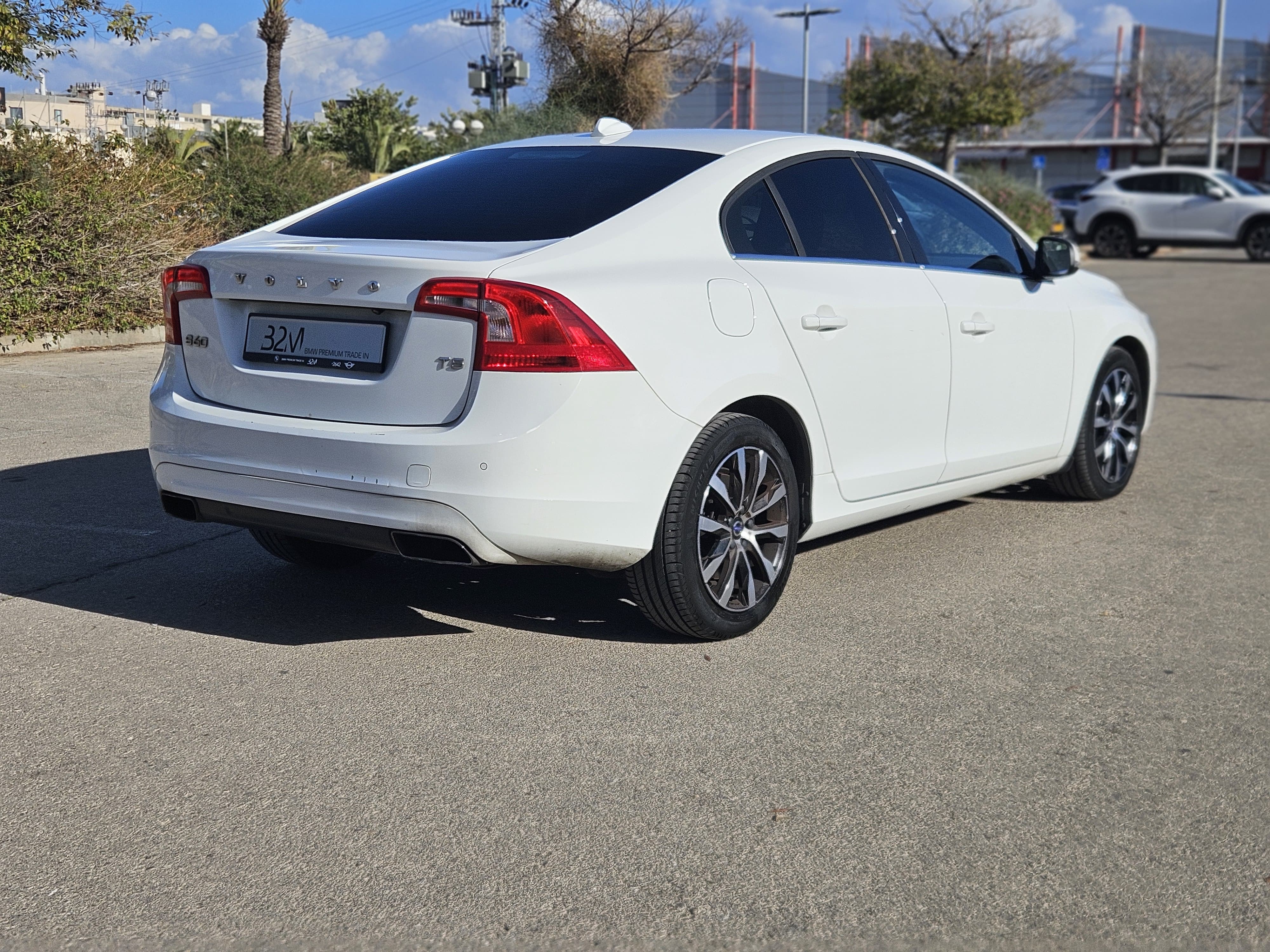 VOLVO S60 T5