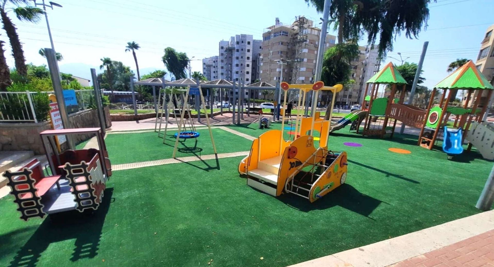 גן משחקים שכונתי באילת