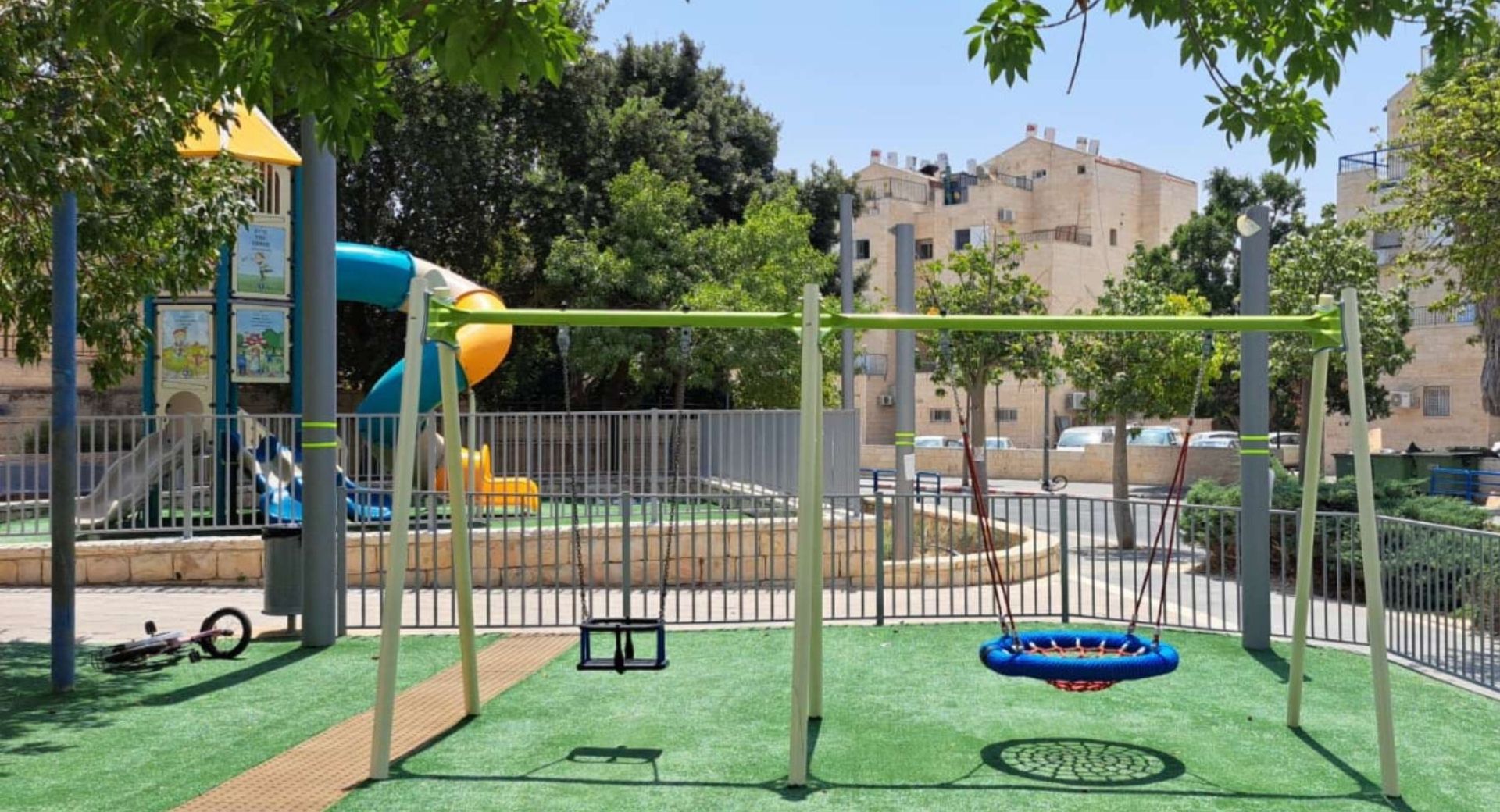 גן סיפור- נפרדים מהמוצץ