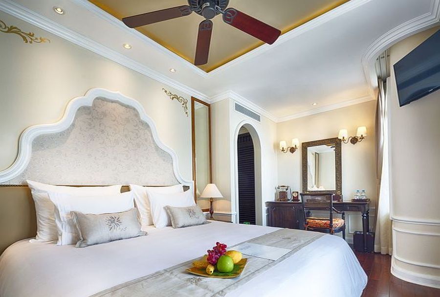 Signature Suite