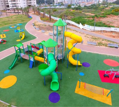 Colony Park: Urban Setting