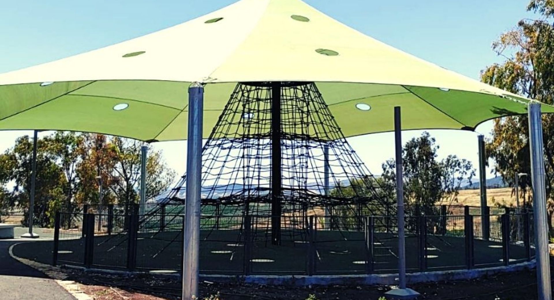 Sky High Rope Pyramid Playground