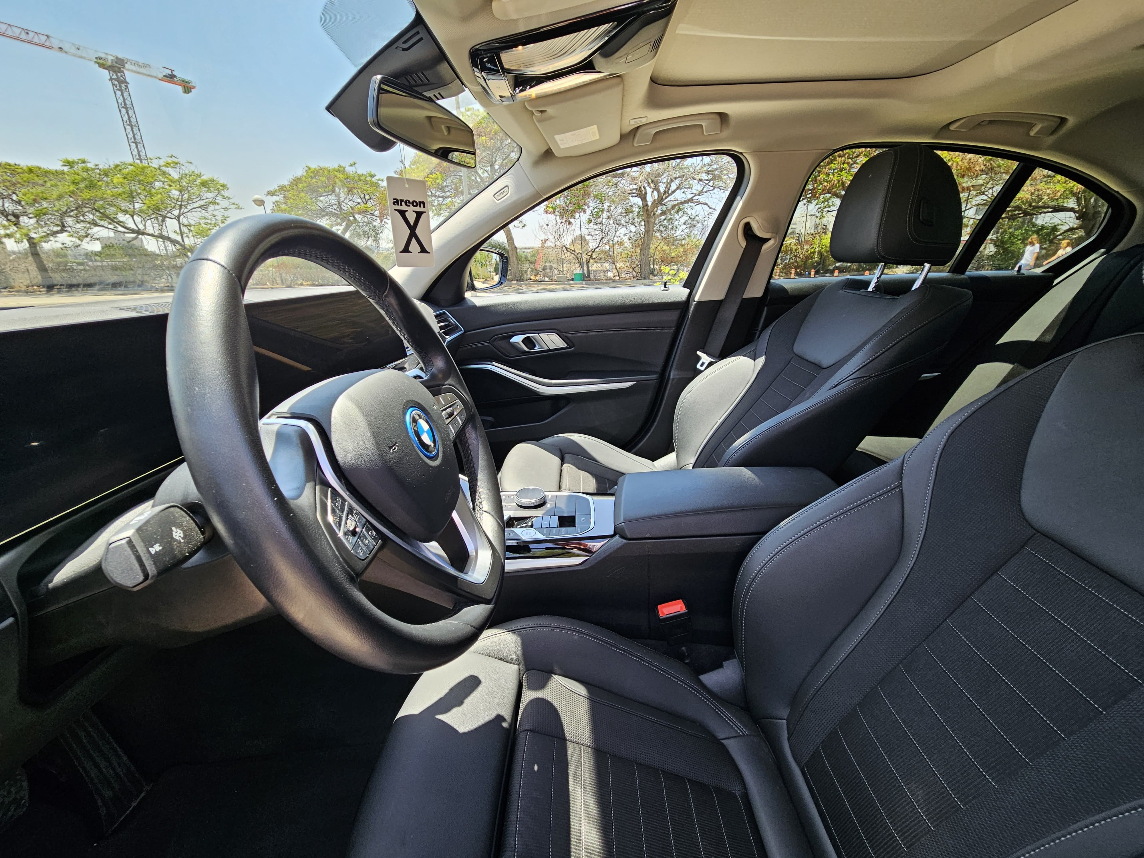 320E M DESIGN