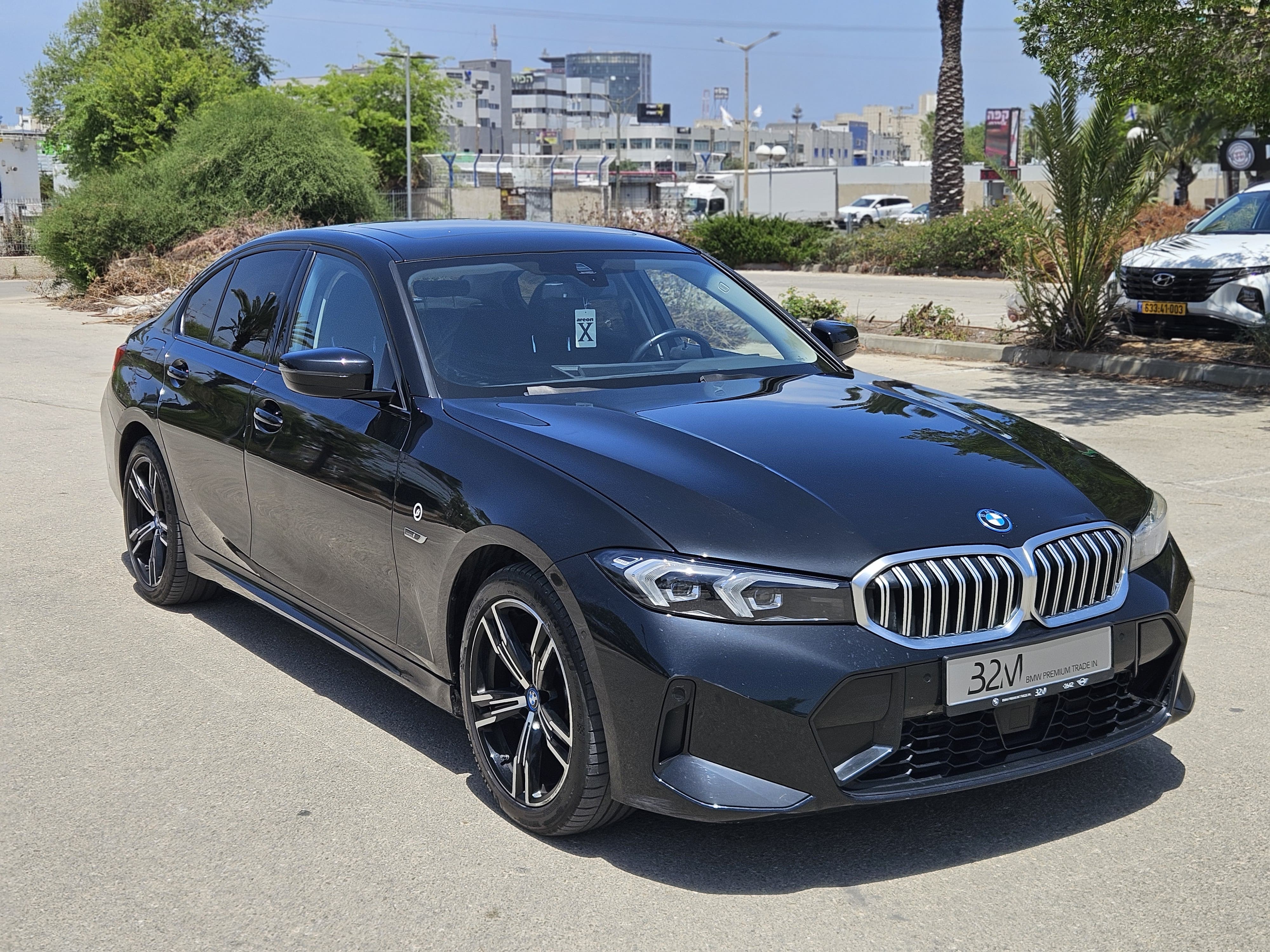 320E M DESIGN