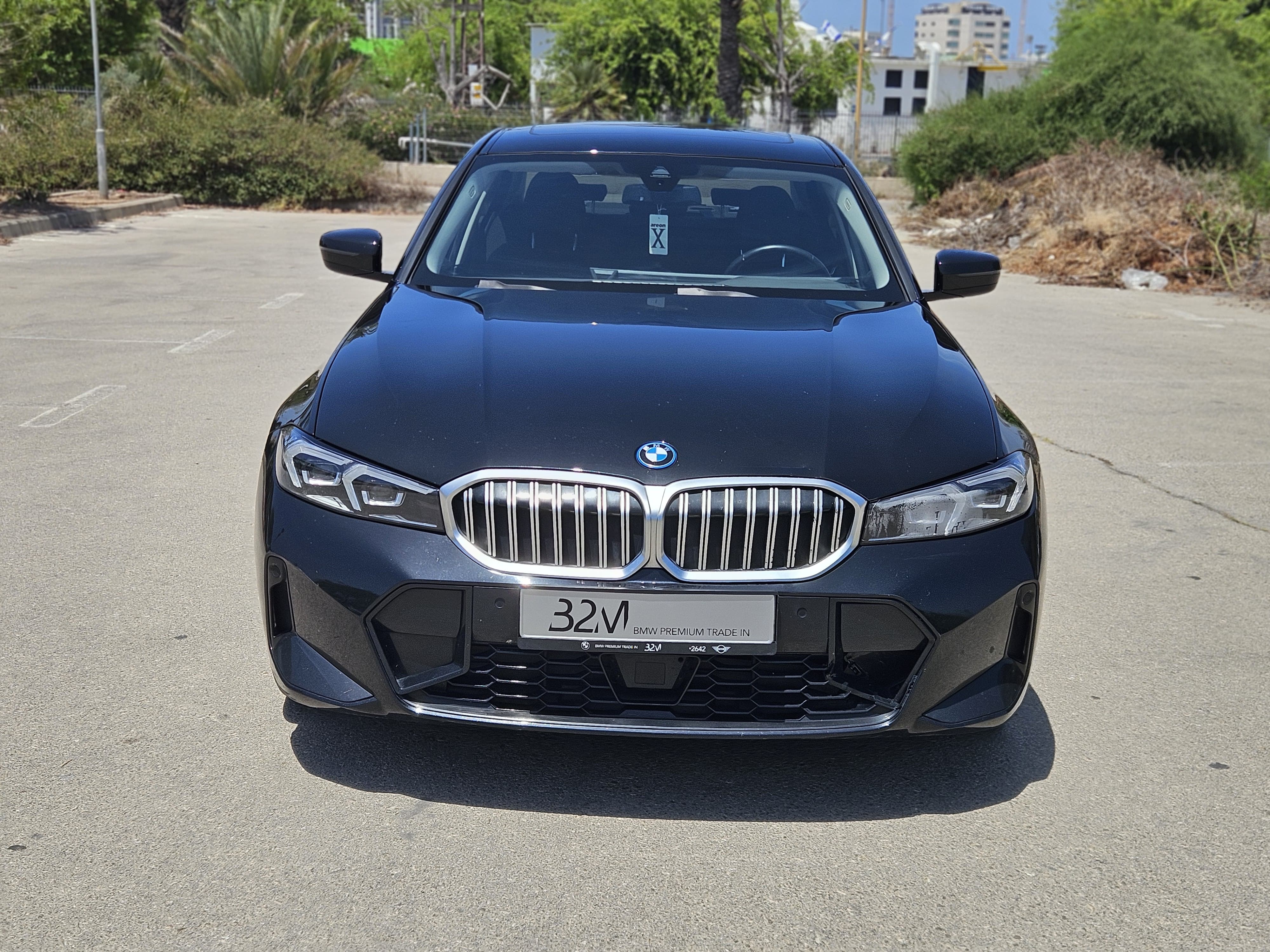 320E M DESIGN