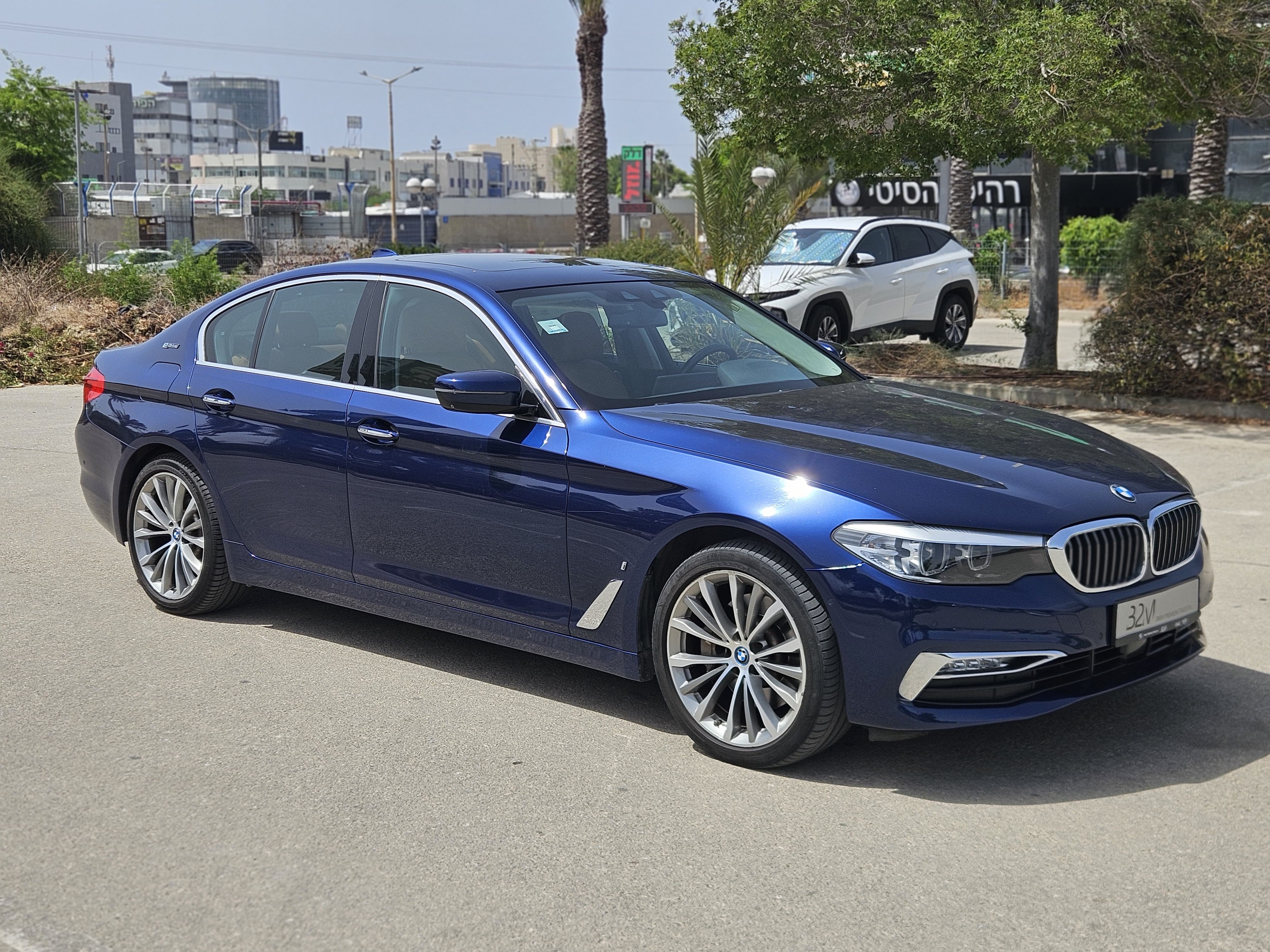 BMW 530E IPERFORMAN EXCLUSIVE