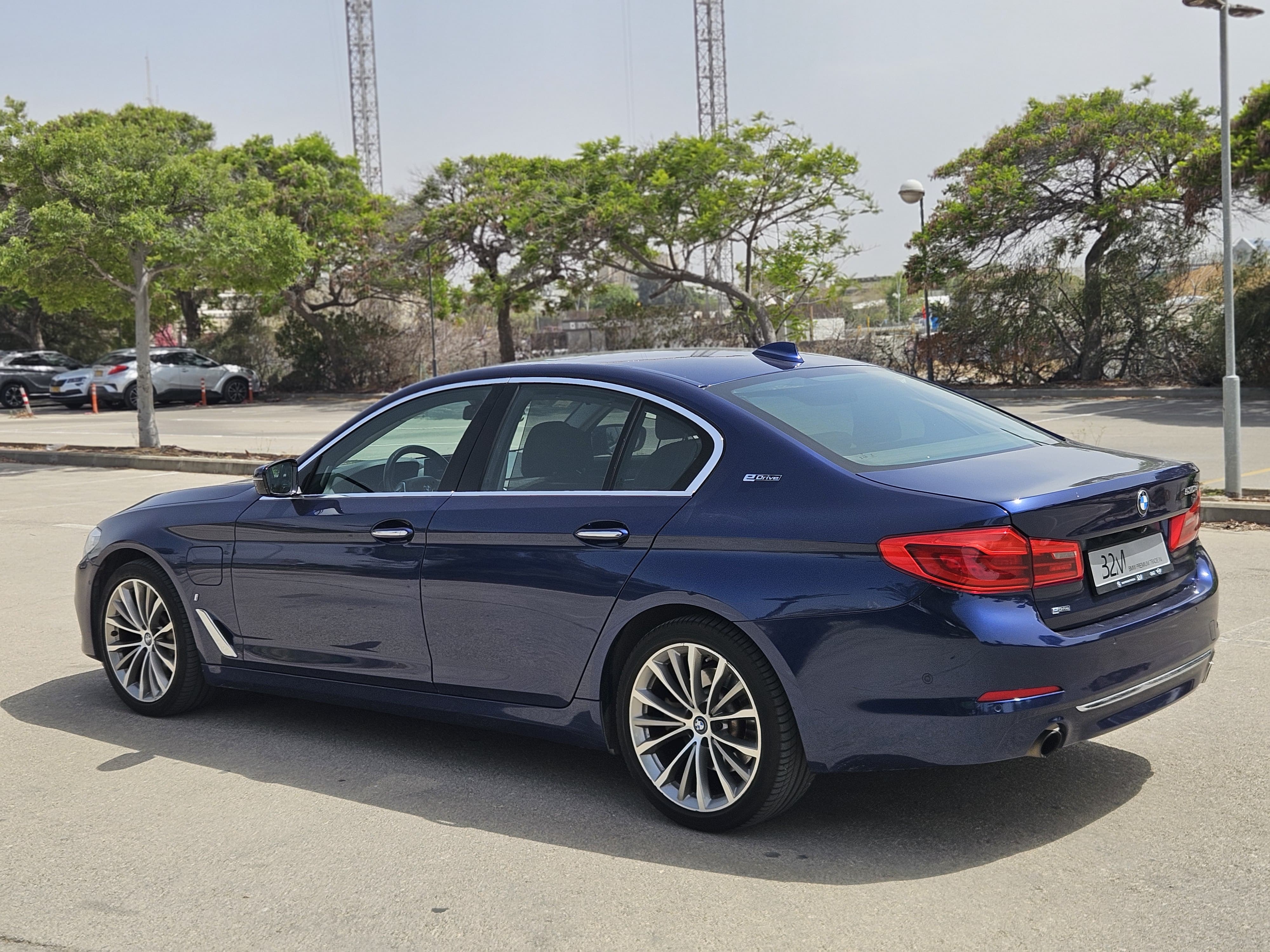 BMW 530E IPERFORMAN EXCLUSIVE