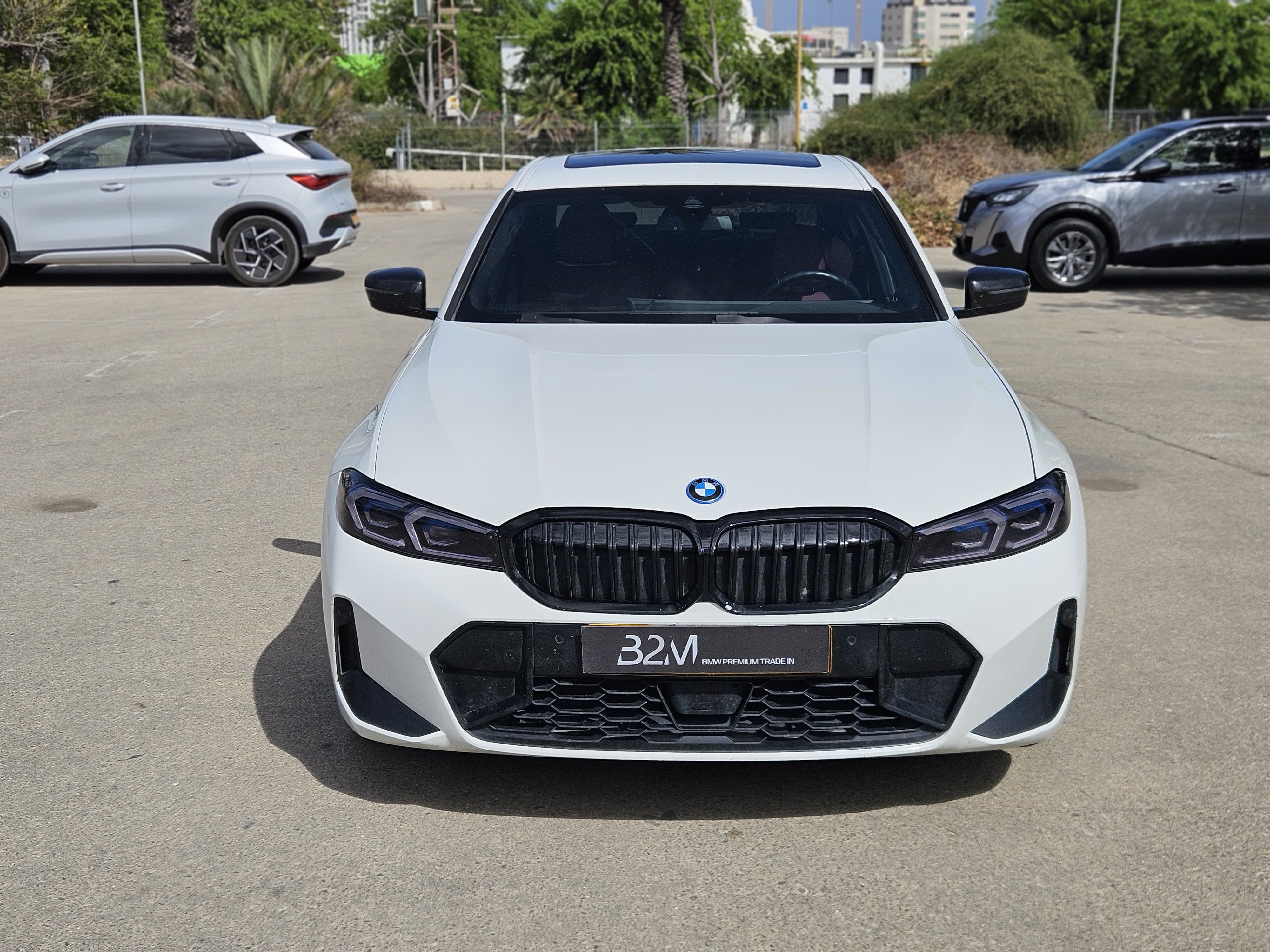 BMW 330E M-SPORT