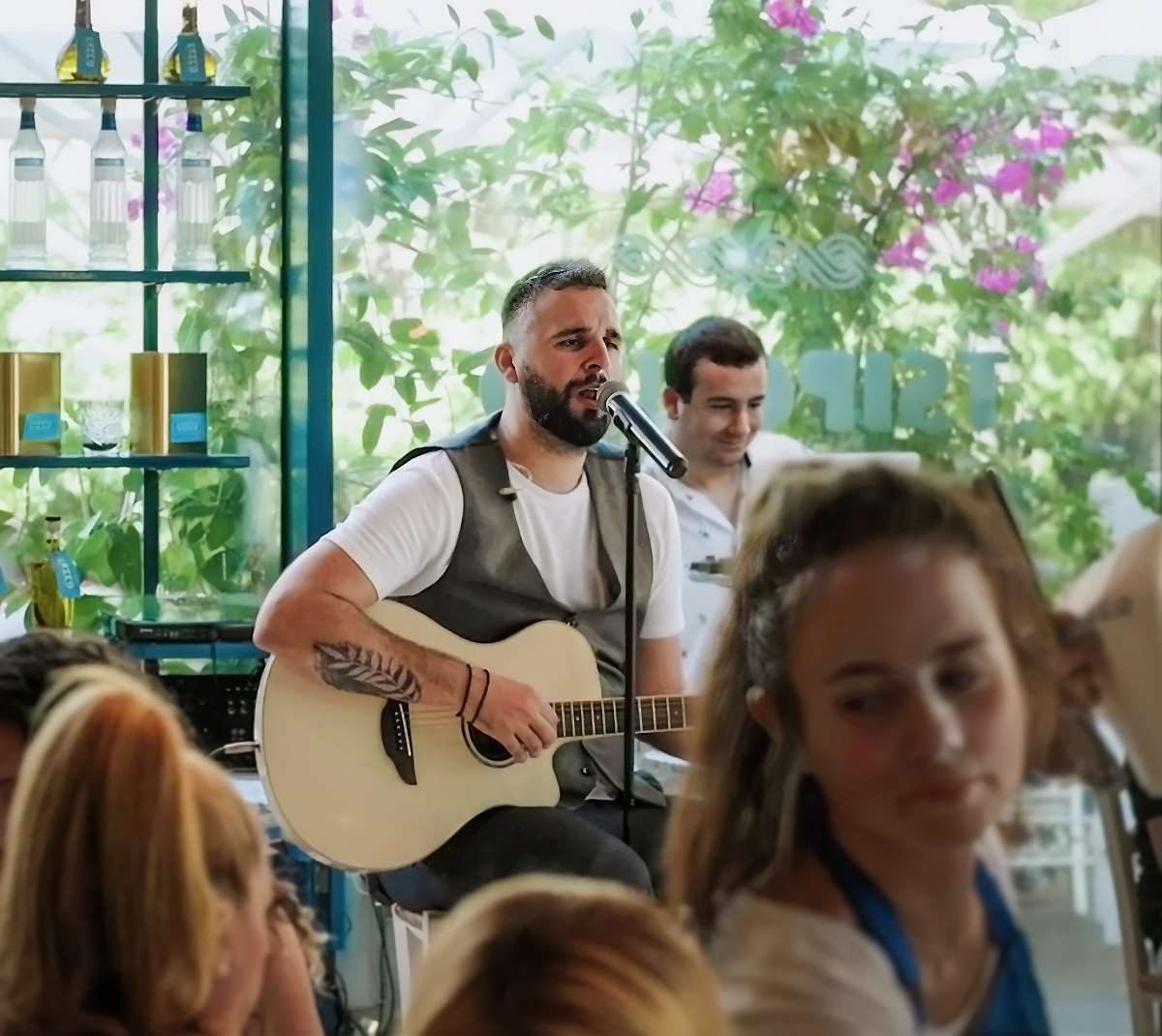 הופעות יווניות