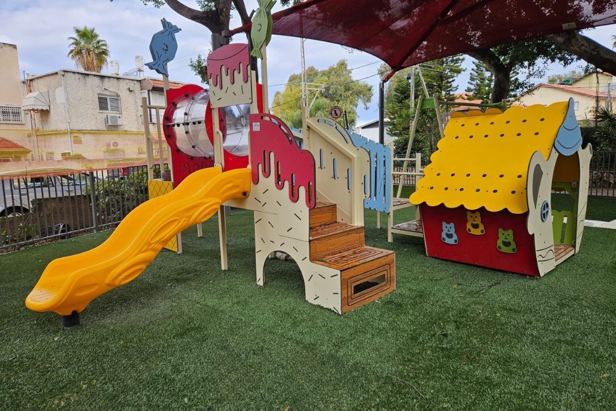  Candy-Themed Toddler Playground