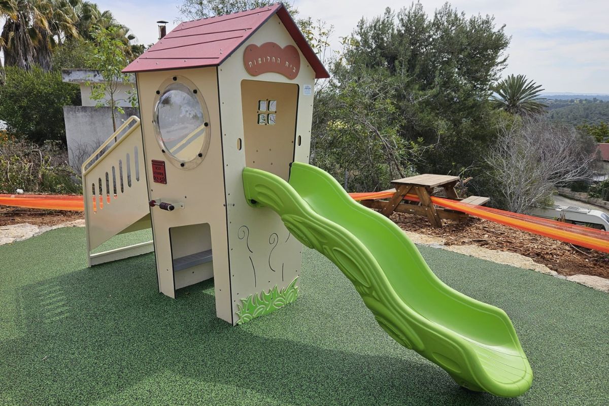 גן הנצחה בשריגים לזכר איתי והדר ברדיצ’בסקי הי״ד