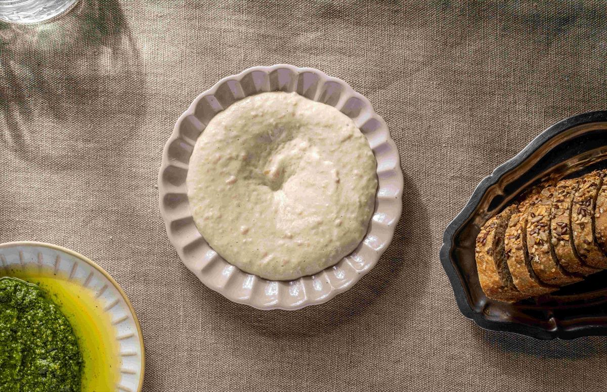 Caramelised onions dip