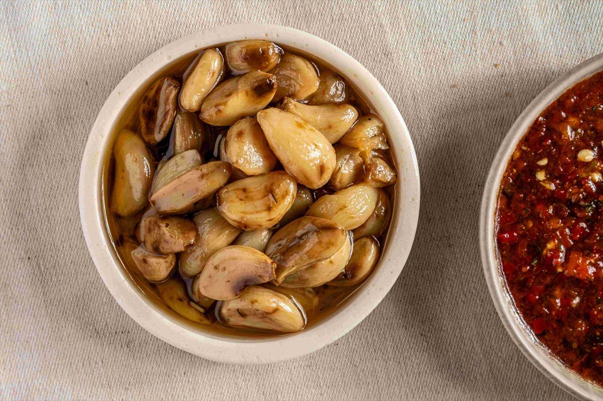 Garlic confit