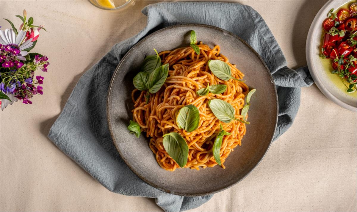Spaghetti with Italian Tomato Sauce