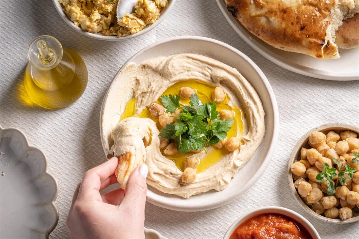 Goldy’s Humus