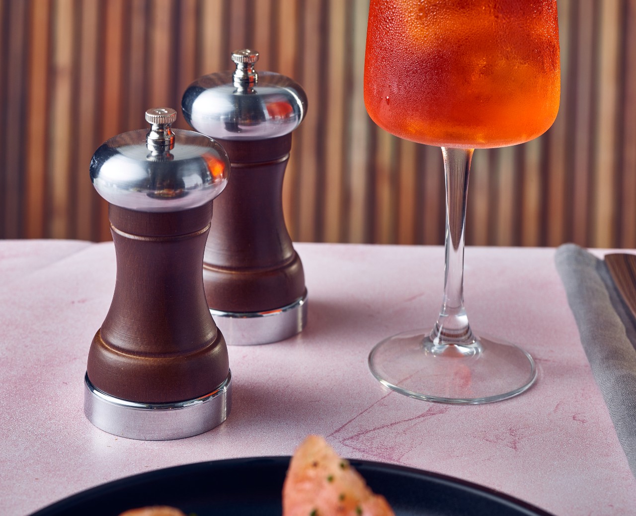 מטחנת מלח/פלפל מעץ ומתכת כסוף 12 ס"מ LONDON