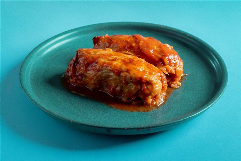 4 Meat Stuffed Cabbage (Holishkes)