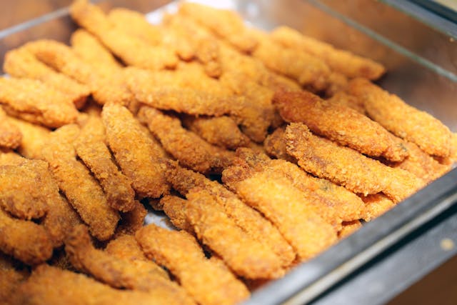 מגשי אירוח בשרי כשר 