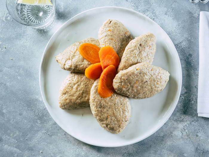 קציצות געפילטע פיש מסורתיות