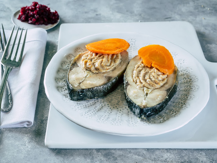 געפילטע פיש מבית אמא (קרפיון ממולא)